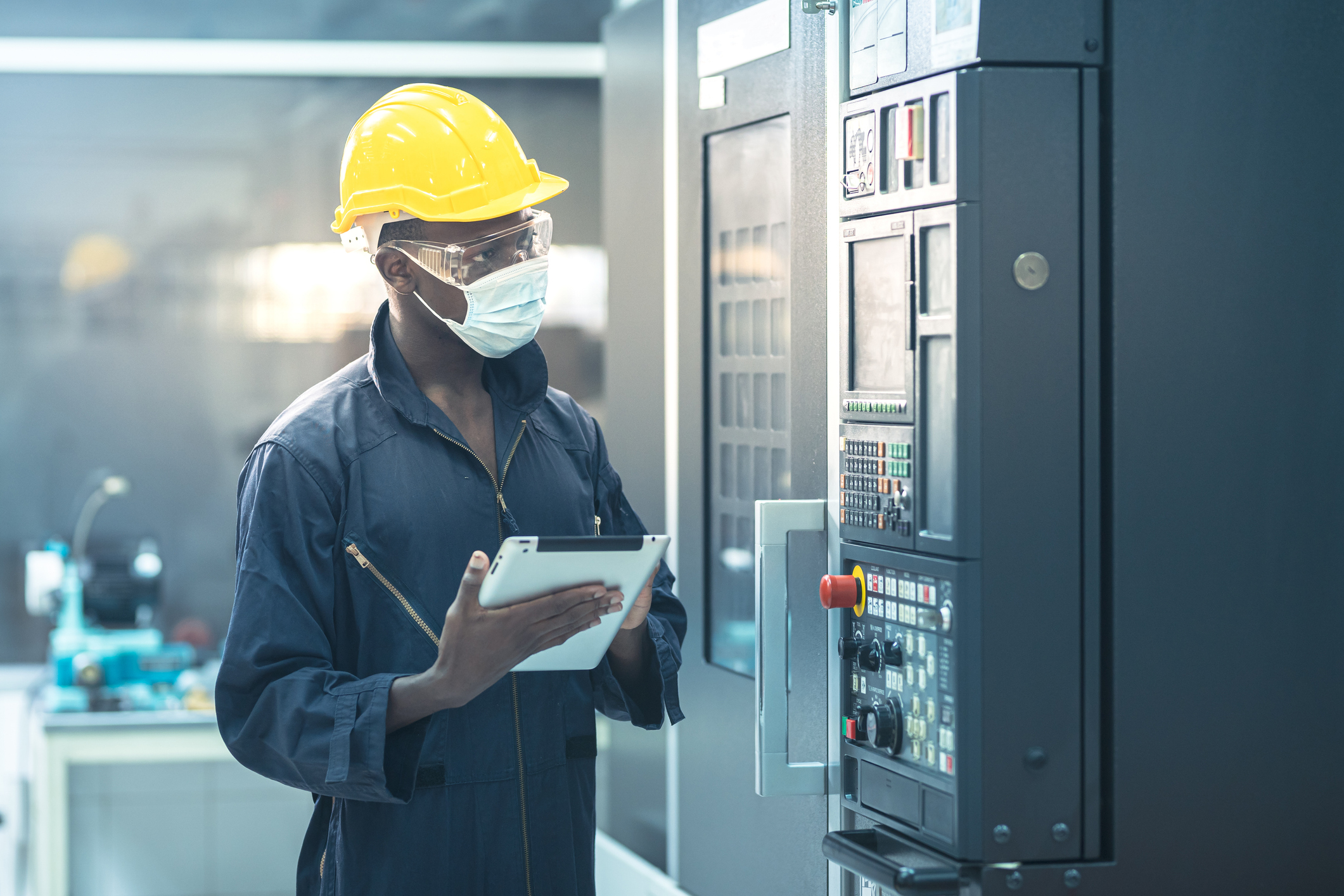 Exterior photo of the Alcazar Hotel